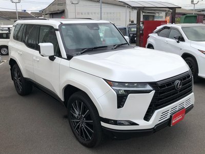 صورة 69 لـ 2025 Lexus GX