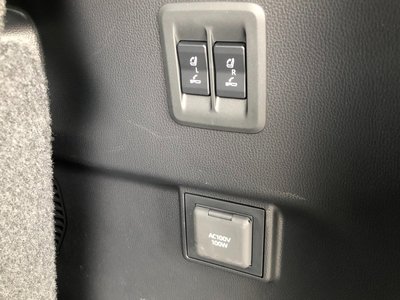 صورة 65 لـ 2025 Lexus GX
