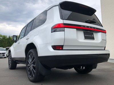 صورة 72 لـ 2025 Lexus GX