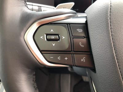 صورة 37 لـ 2025 Lexus GX