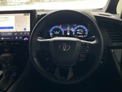 صورة 30 لـ 2025 Toyota ALPHARD