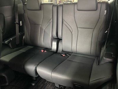 صورة 64 لـ 2025 Toyota ALPHARD