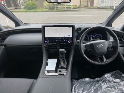 صورة 29 لـ 2025 Toyota ALPHARD