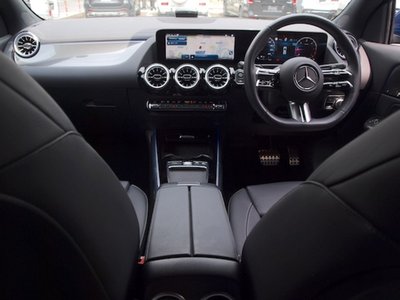 2025 Mercedes-BENZ GLA photo 10