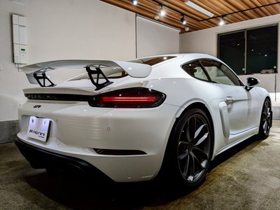 2020 Porsche 718 photo 10