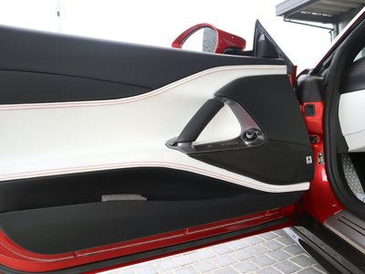 2020 Ferrari 812 GTS 照片 14