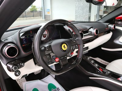2020 Ferrari 812 GTS 照片 12