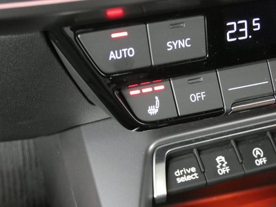 صورة 49 لـ 2023 AUDI S3 SPORTBACK