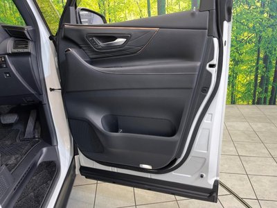 صورة 37 لـ 2024 Toyota ALPHARD