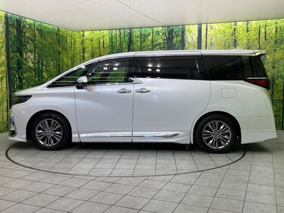 صورة 58 لـ 2024 Toyota ALPHARD