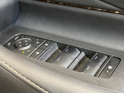 صورة 38 لـ 2024 Toyota ALPHARD
