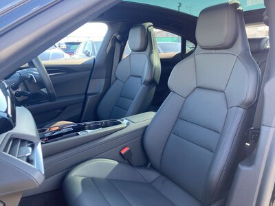 صورة 43 لـ 2021 AUDI E-TRON GT QUATTRO