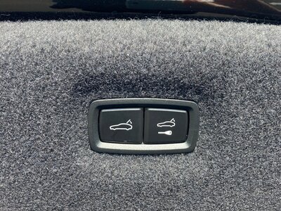 صورة 50 لـ 2021 AUDI E-TRON GT QUATTRO