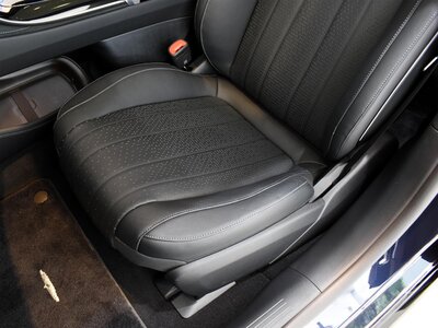 2022 Mercedes-BENZ EQS 照片 23