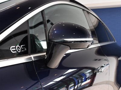 2022 Mercedes-BENZ EQS 照片 47