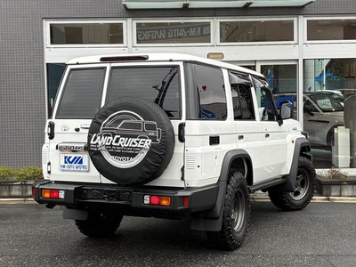 2024 Toyota LAND CRUISER 70 photo 10