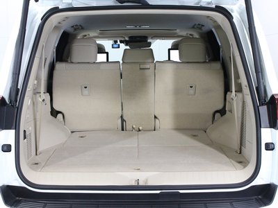 2025 Toyota LAND CRUISER 300 照片 37