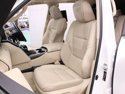 2025 Toyota LAND CRUISER 300 照片 28