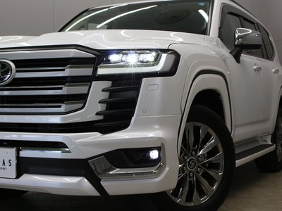 2025 Toyota LAND CRUISER 300 照片 5