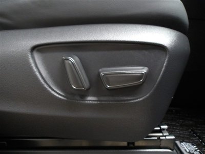 صورة 13 لـ 2025 Toyota ALPHARD