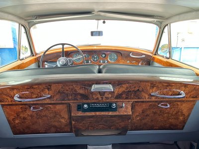 صورة 29 لـ 1960 ROLLS-ROYCE SILVER CLOUD