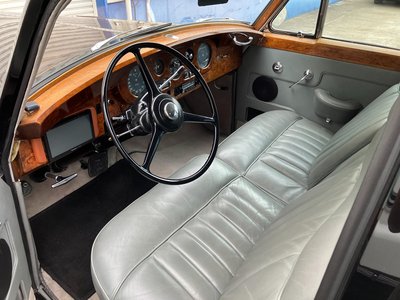 صورة 31 لـ 1960 ROLLS-ROYCE SILVER CLOUD