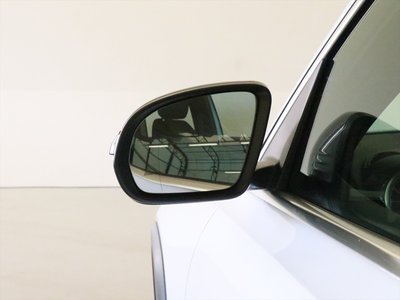 2023 Mercedes-BENZ GLB — миниатюра 4