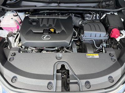 صورة 31 لـ 2024 Lexus LBX