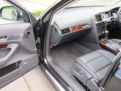 2010 AUDI A6 照片 12