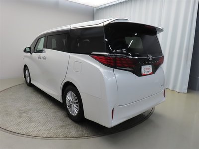 صورة 5 لـ 2025 Toyota ALPHARD