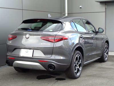 صورة 2 لـ 2023 ALFA Romeo STELVIO