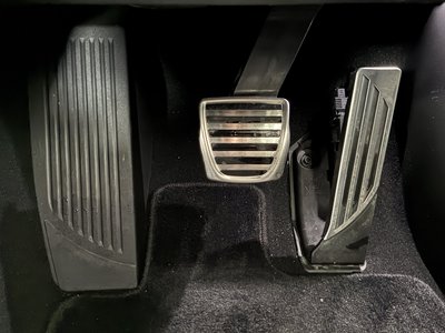 صورة 16 لـ 2023 ALFA Romeo STELVIO