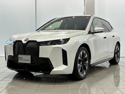 2025 BMW IX photo 1