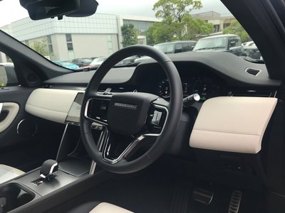 2025 LAND Rover DISCOVERY SPORT thumbnail 24