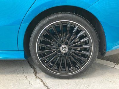 2025 Mercedes-BENZ CLA photo 13