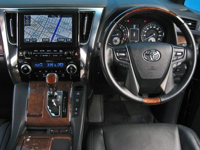 2016 Toyota VELLFIRE photo 17