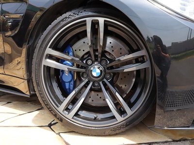 2017 BMW M4 COUPE photo 8