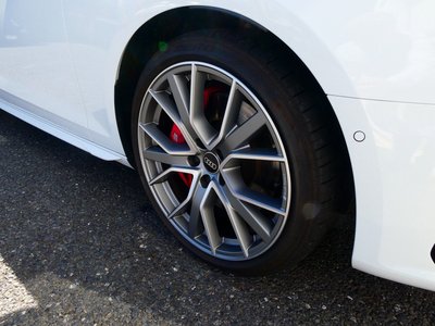 2025 AUDI S4 photo 9
