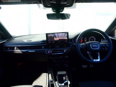 2025 AUDI S4 photo 16