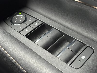 صورة مصغرة 24 لـ 2023 Toyota ALPHARD