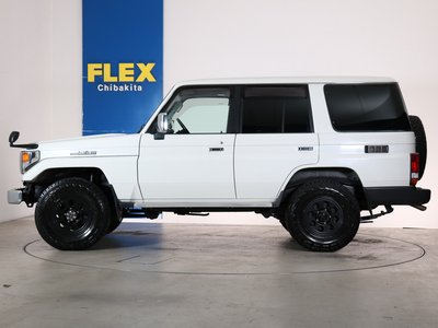 صورة مصغرة 18 لـ 2001 Toyota LAND CRUISER 70
