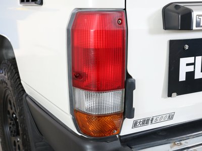 صورة مصغرة 37 لـ 2001 Toyota LAND CRUISER 70