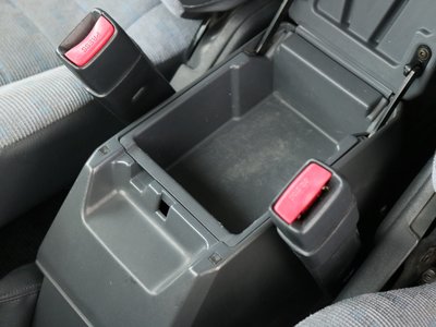صورة مصغرة 62 لـ 2001 Toyota LAND CRUISER 70
