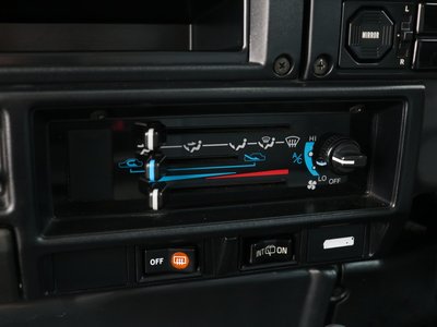 صورة مصغرة 57 لـ 2001 Toyota LAND CRUISER 70