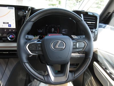 2026 Lexus LM thumbnail 54
