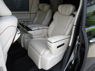 صورة مصغرة 18 لـ 2026 Lexus LM