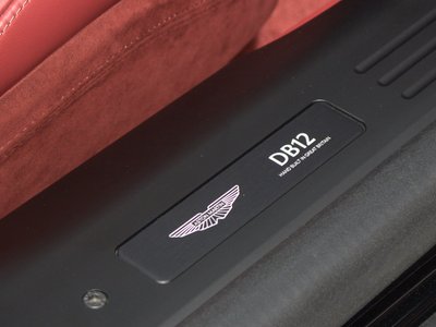 2026 Aston Martin DB12 照片 11