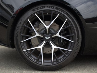 2026 Aston Martin DB12 照片 8