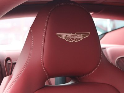 2026 Aston Martin DB12 照片 13