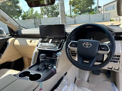 2026 Toyota LAND CRUISER 300 — фото 47